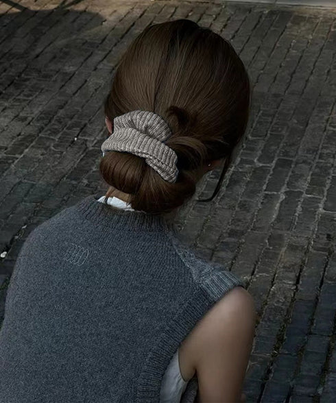 シュシュ 編み 秋冬 ニットヘアゴム レディース ヘアアレンジ 簡単髪留め 髪飾り まとめ髪 お団子 シンプル お洒落 フェミニン 大人 可愛い 女子会 99QNSP-011